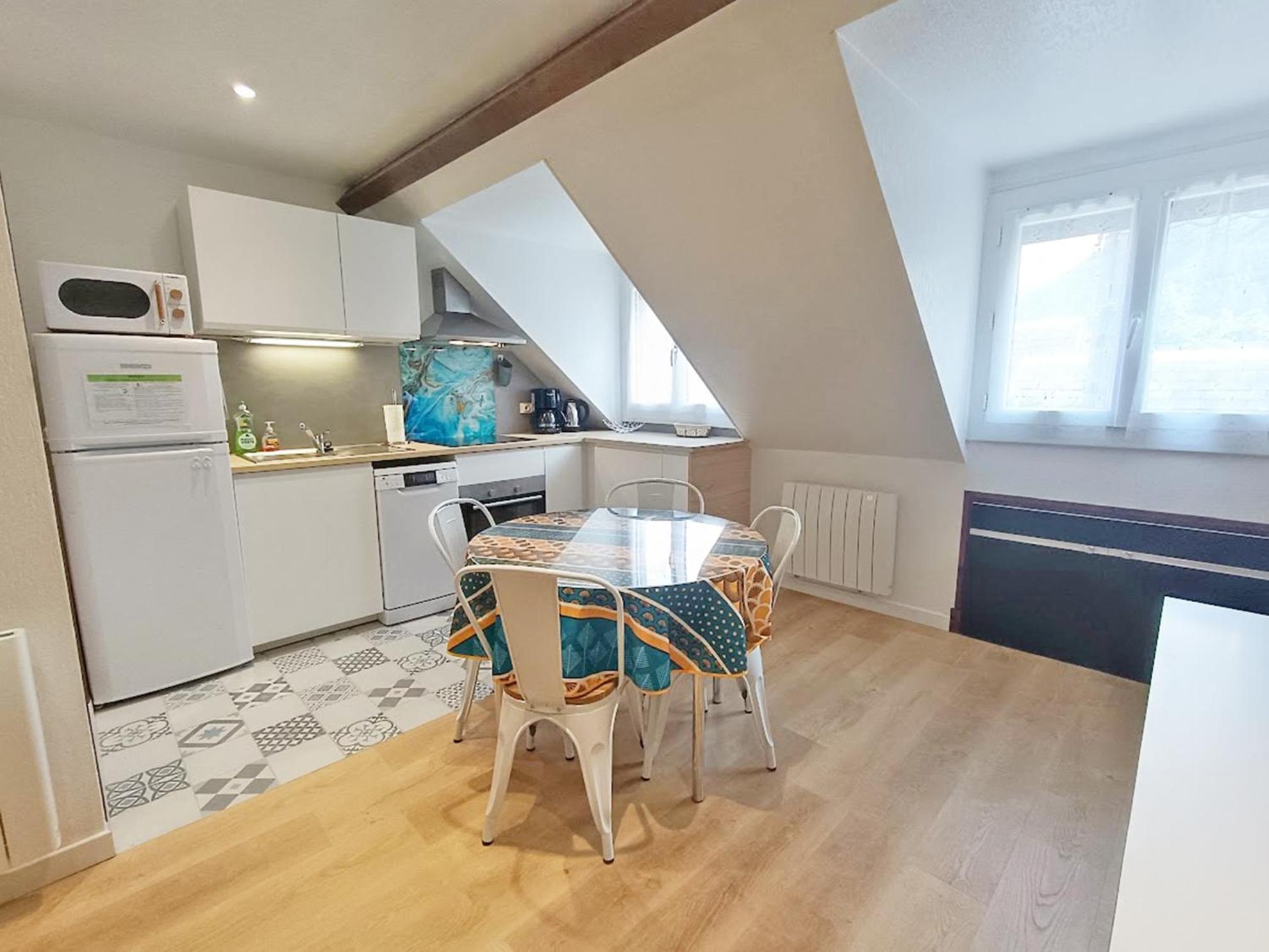 Residence Des Jardins, Wifi, Centre Luchon Bagnères-de-Luchon Zewnętrze zdjęcie