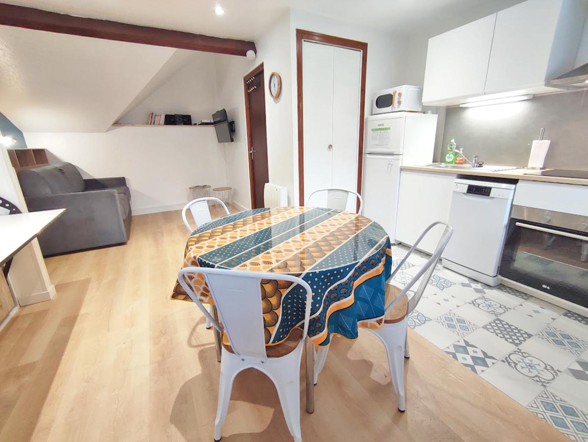 Residence Des Jardins, Wifi, Centre Luchon Bagnères-de-Luchon Zewnętrze zdjęcie